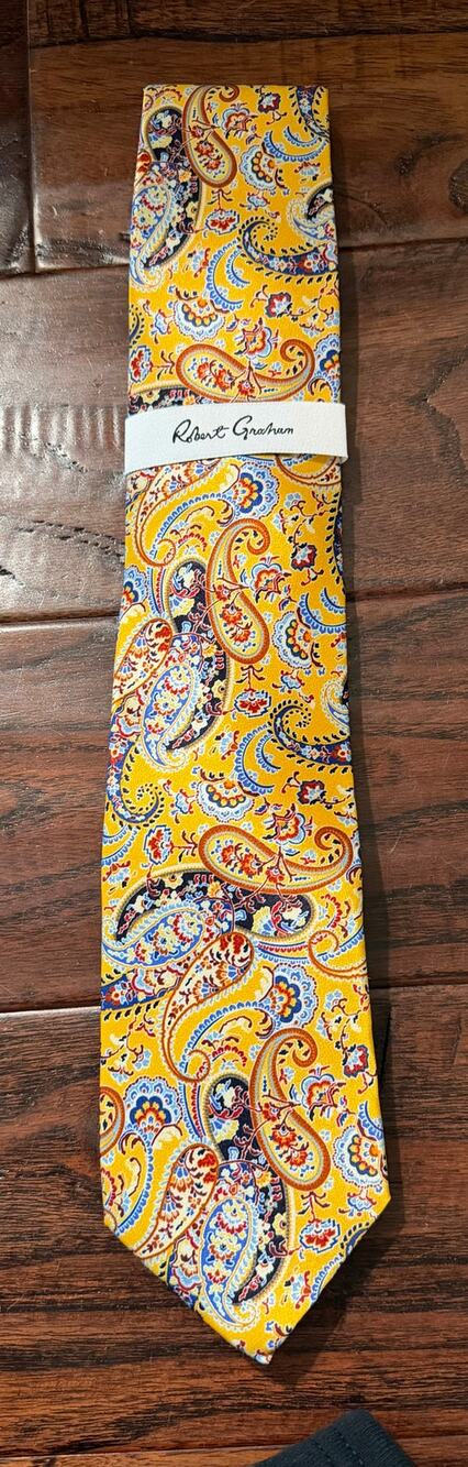 $150 NWT Robert Graham Yellow 100% Silk Paisley Print Neck Tie